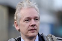 النيابة السويدية مستعدة للاستماع لاسانج في لندن