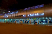 مصر توقف منح الوافدين فرادى تأشيرات دخول 