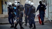 السجن 15 عامًا لـ11 متهمًا بمهاجمة الشرطة في البحرين