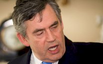 براون يدعو لتمويل الدراسة للاطفال السوريين في لبنان