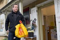 بريطانيا تستعد لمناظرة انتخابية كبرى قبل 7 مايو