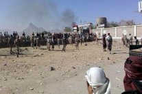 قتيل في هجوم للحوثيين على منزل ضابط في الجيش اليمني