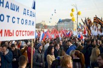 روسيا تحتفل بالذكرى الأولى لإعادة توحيد القرم 