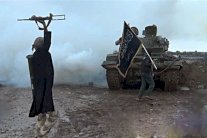 تل أبيب: سقوط الأسد نافع وضار