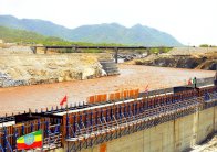 مصر والسودان وإثيوبيا توقع اتفاقاً حول 