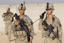 واشنطن تسحب قواتها من قاعدة في جنوب اليمن