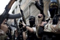  حكمان بالمؤبد على فلسطيني لادانته بقتل اسرائيلية