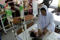 الرشاش ضروري مثل السماعة للأطباء في باكستان