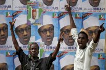 مرشحان لرئاسة نيجيريا يفرق بينهما كل شيء