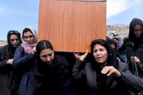 متظاهرون يحتجون في كابول على ضرب امرأة حتى الموت