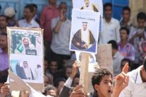 صور الملك سلمان ترفع في تعز تأييدا لـ 