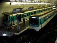 جدل حول رفض مترو باريس وضع ملصق لصالح مسيحيي الشرق