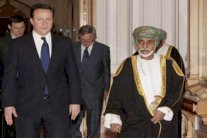 كاميرون يشاور قابوس حول وساطة في اليمن 