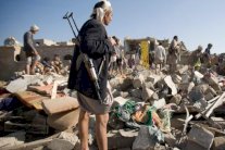 حزب الاصلاح يؤيد عمليات عاصفة الحزم