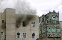 الطائرات المصرية تشنّ أولى غاراتها ضمن عاصفة الحزم