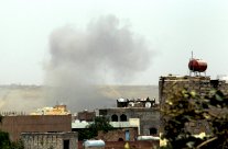 ايران تنفي اعتقال اثنين من عسكرييها في اليمن