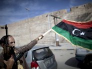 مقتل عشرة جنود على الاقل في معارك في بنغازي