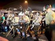 الرجل الأميركي الأسود الذي قتله شرطي تعارك واياه 