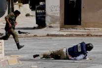 داعش ينقل صحافيين عراقيين يعتقلهم من الموصل للرقة 