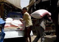 ميليشيات الحوثي تفاقم أزمة الغذاء في اليمن