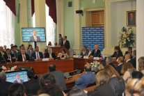 معصوم: معافاة العراق بالمصالحة وتحرير أراضيه