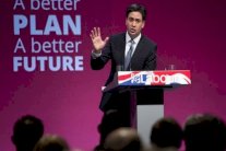 استطلاعات الرأي تشعل فتيل الانتخابات البريطانية