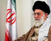 خامنئي ينتقد الشباب الاغنياء بعد حوادث سير قاتلة