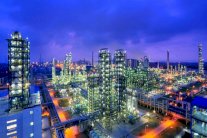 السعودية لإعادة هيكلة أرامكو وفصلها عن وزارة البترول