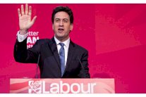 ميليباند يعد بتحجيم سطوة مردوخ الاعلامية