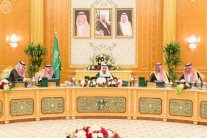 العاهل السعودي يشكر القوات المشاركة في عاصفة الحزم