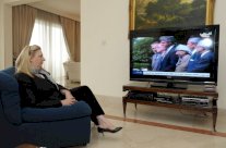  محامو ارملة عرفات سيطلبون اجراء 