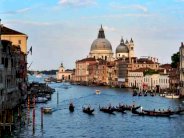 مدينة البندقية أمام اختبار التسامح مع الإسلام