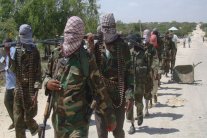 الصومال تأمر الصحافيين بوصف حركة الشباب بـ