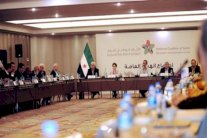 هيئة من 50 معارضًا سوريًا تشارك في مؤتمر الرياض