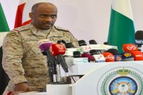 عسيري: كل من له صلة بالهجوم على مدن السعودية سيعاقب