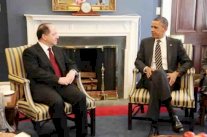 أوباما يستقبل بارزاني ويشيد بشجاعة البيشمركة