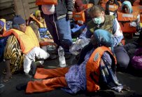 الأوروبيون يستعدون لإطلاق عملية ضد المهاجرين