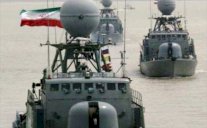 الإمارات تحمي سفينة سنغافورية هاجمتها سفن إيرانية