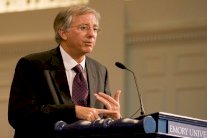 خبراء الدفاع والسياسة بأميركا يستشرفون 