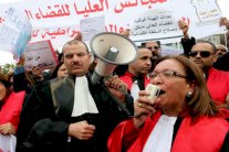 قضاة تونس يعارضون قانون انشاء المجلس الاعلى للقضاء