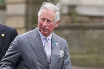 الأمير تشارلز في مرمى النيران ثانية