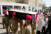 الأسد يفقد كبار ضباطه في المعارك يوميًا