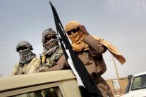 فرنسا تعلن قتل قياديين جهاديين بعملية في مالي