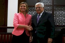 موغيريني تبحث مع عباس سبل إعادة مفاوضات السلام