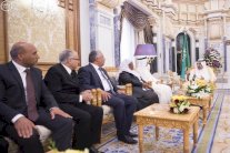 الملك سلمان: السعودية بلد العرب والمسلمين