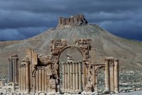 داعش في متحف تدمر!