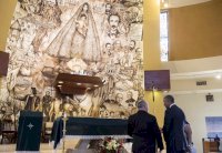 اوباما يزور كنيسة للمجموعة الكوبية في ميامي