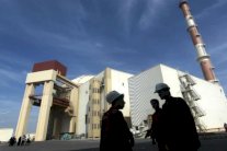 المفاوضات النووية تصطدم برفض إيران تفتيش مواقعها