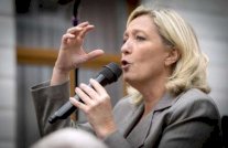 مصر: مارين لوبن تشيد بتصدي السيسي ل