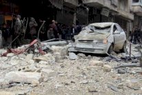  مقتل 14 مدنيا في قصف جوي على ريف حلب